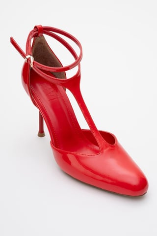 Jon T Strap Pump (Women)