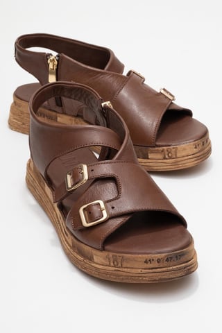 Levine Läder Med Spänne Side-Zip Sandal