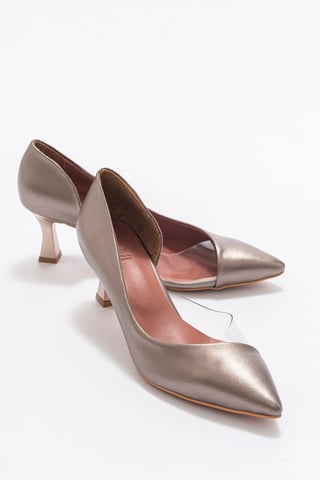 Vera Pointed Toe Pump (Women)