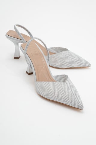 Renos Pointed Toe Pump (Women)