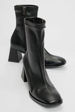 Plesa Chunky Heel Boot (Women)