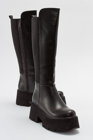 Solo Platform Boot (Women)