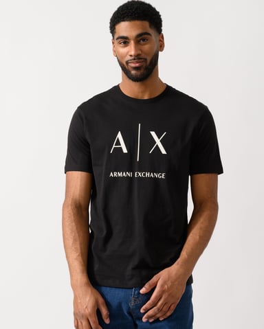 UC001 Slim-Fit T-Shirt in Black