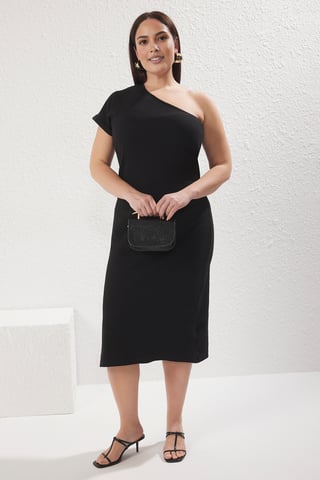 Curve Damklänning i rak midi-modell, ärmlös, casual/vardagsmodell, figurnära, plusstorlek