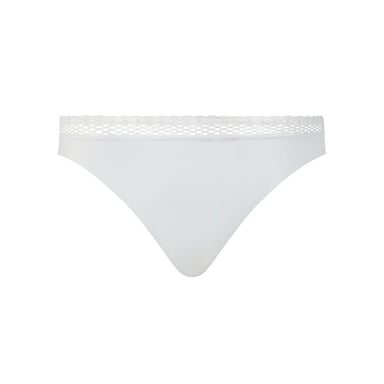 Chantelle Thong