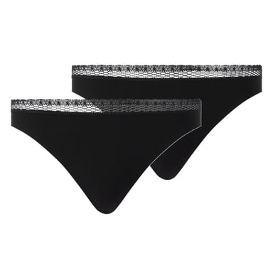 Chantelle Thong