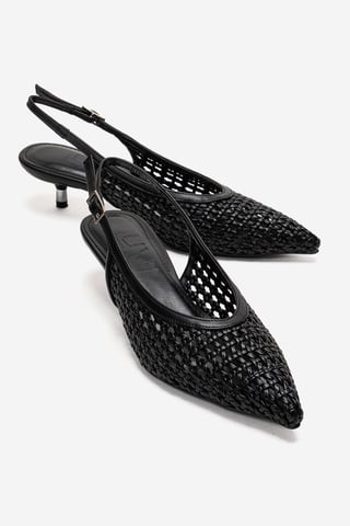 Orelis Kitten Heel Pump