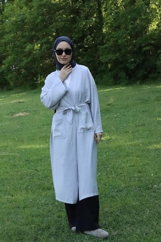 omen's Pocket Belted Long Kimono Gray