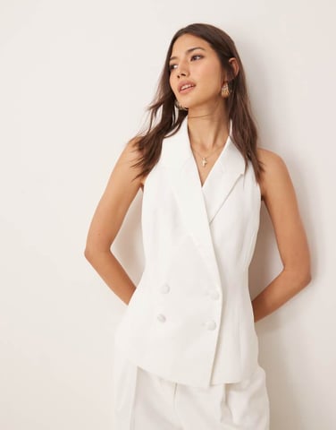 Miss Selfridge halterneck väst i elfenben