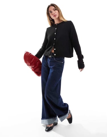 Cotton On rundhalsad cardigan i svart