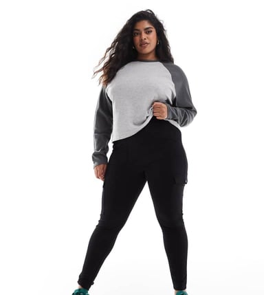 Yours cargo pocket ponte leggings in black