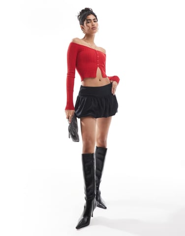Hollister low rise bubble skirt in black