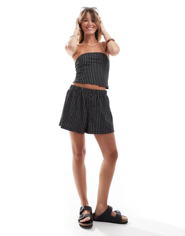 ASOS DESIGN textured stripe boxer short co ord in black