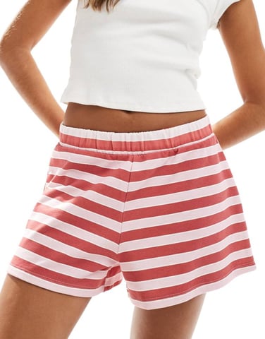 ASOS DESIGN randig boxershorts i röd färg