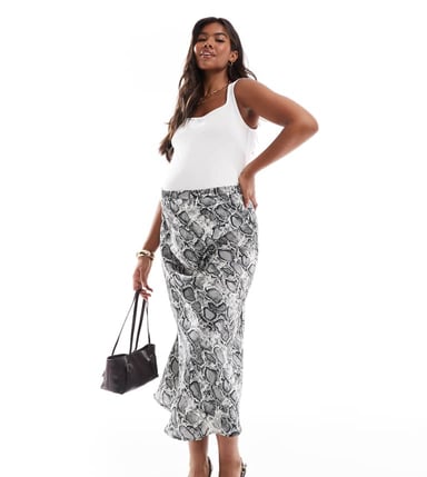 Mamalicious maternity over the bump satin midaxi skirt in snake print