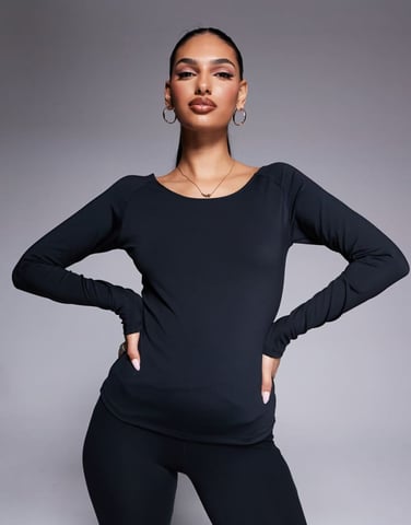 4505 boat neck long sleeve active dance top in black