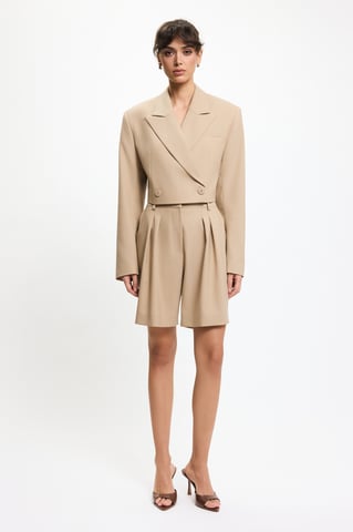 BENU Light caramel suit Bermuda shorts