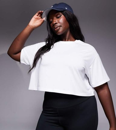 4505 Curve Icon quick dry performance cropped boxy t-shirt in white