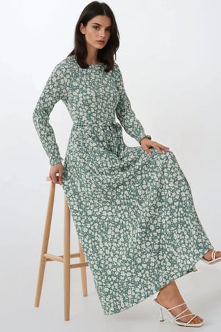 Flowering Crew Neck Maxi Dress with Belt