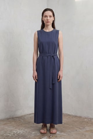 Belted Sleeveless Maxi Dress with Crew Neck