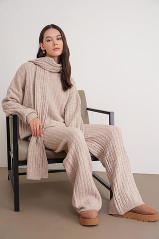 Oversized Hair Braid Patterned Knitwear Co-Ord Set