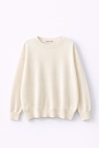 Oversized Ribbed Knit Sweater