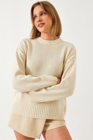 Relaxed Fit Crew Neck Ribbed Sweater