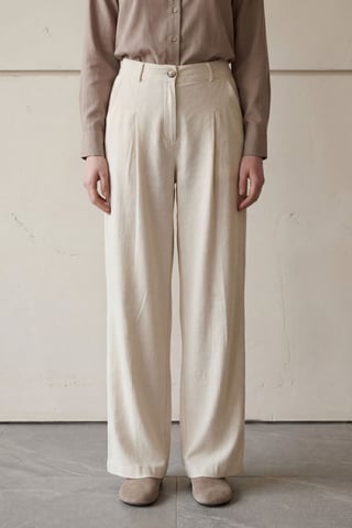 Comfort Pleated Straight Leg Trousers