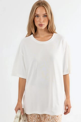 Slit Detailed Crew Neck Short Sleeve T-Shirt