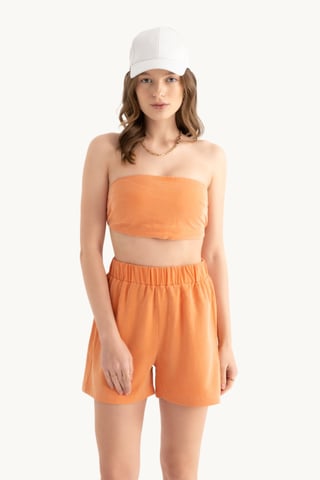Strapless Basis Crop Top