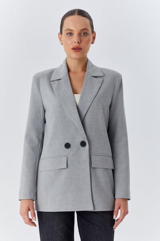 Long Sleeve Buttoned Blazer
