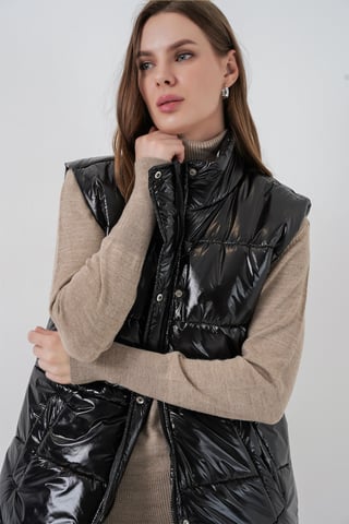 Shiny Zippered Puffer Vest