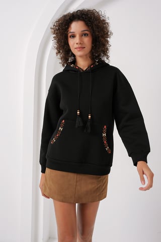 Hoodie med överdimensionerad passform och pompom