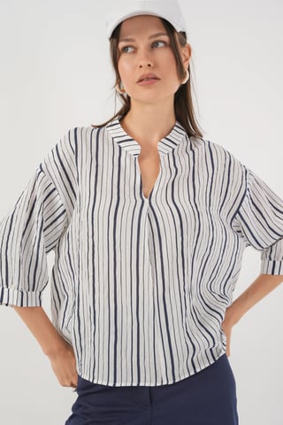 Randig V-ringad Blus