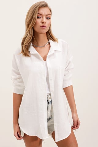 Linen Blended Shirt with Button Closure