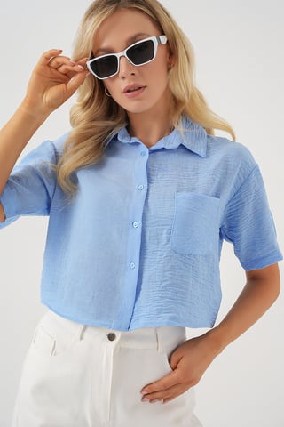 Texturerad Cropped Skjorta med Ficka