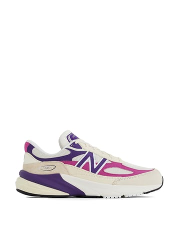 990v6 Made in USA Sneakers