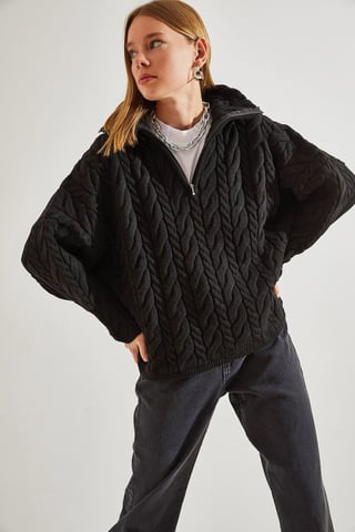 Oversized Hair Beard Sweater with Zipper Collar