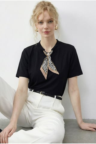 Basic Crew Neck T-Shirt with Accessory Detail
