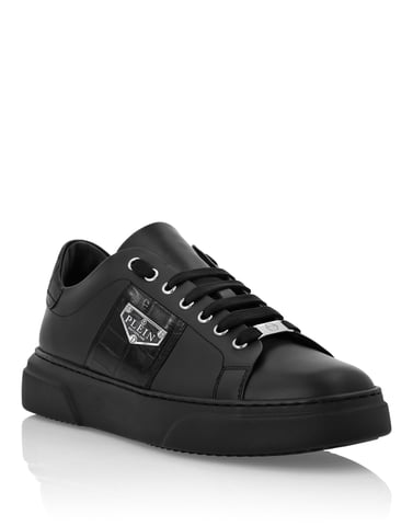 Low-Top Sneakers