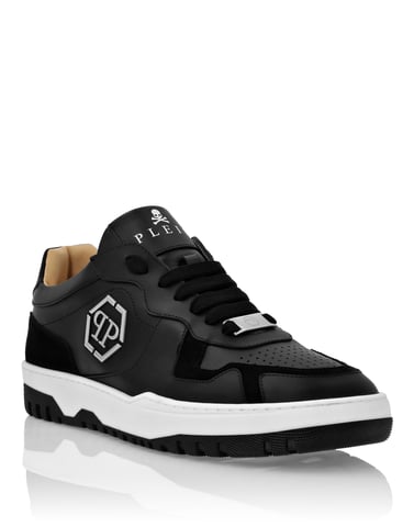 Low-Top Sneakers