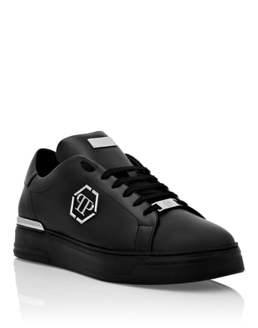 Low-Top Sneakers Hexagon