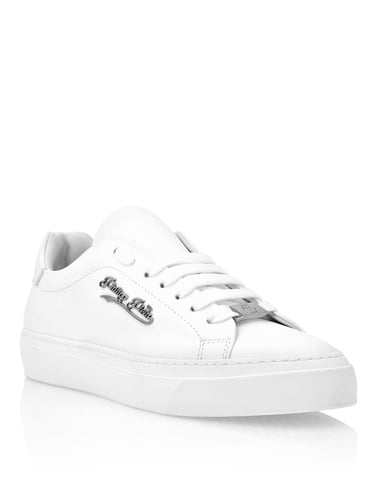 Low-Top Sneakers Signature