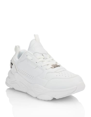 Lo-Top Sneakers