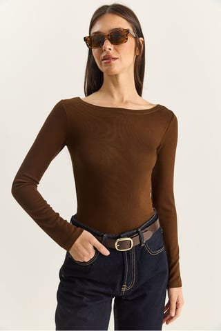 Fitted Basic Topp
