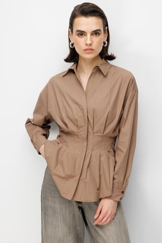 Fitted Long Sleeve Poplin Shirt with Button Closure