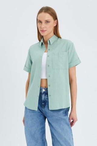 Short Sleeve Shirt with Pockets
