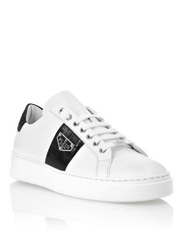 Low-Top Sneakers