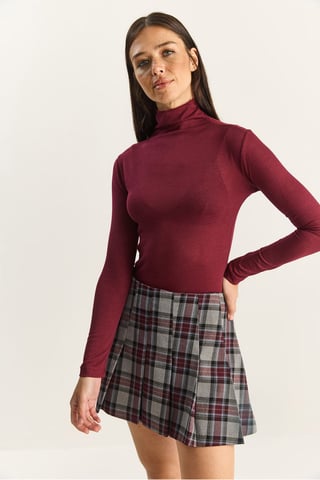 Fitted Long Sleeve Turtleneck Blouse