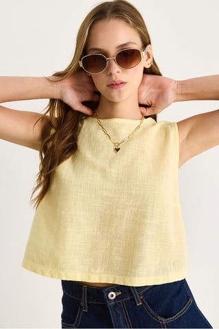 Linen Blend Cropped Crew Neck Blouse